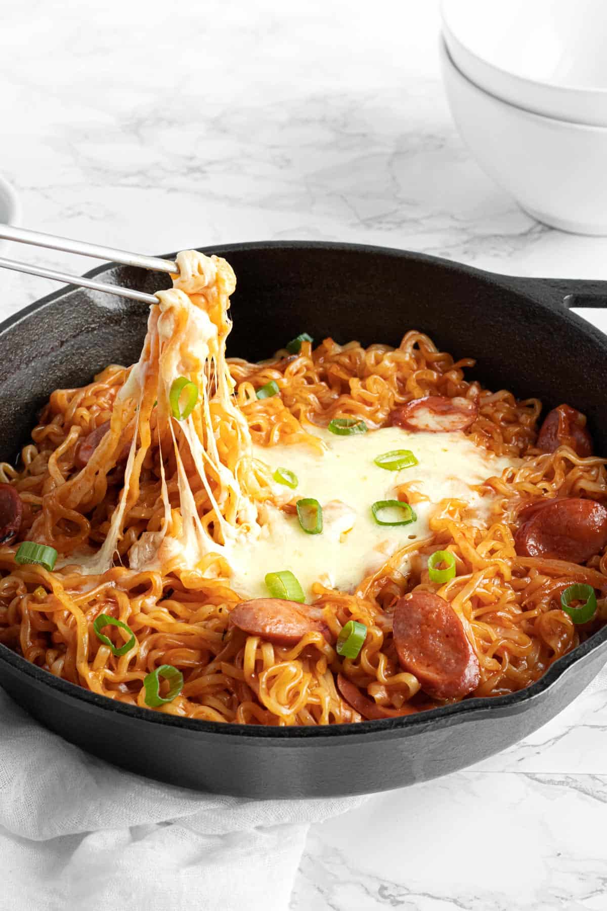 Extra Cheesy Korean Buldak Ramen (10 Minutes!) That Cute Dish!
