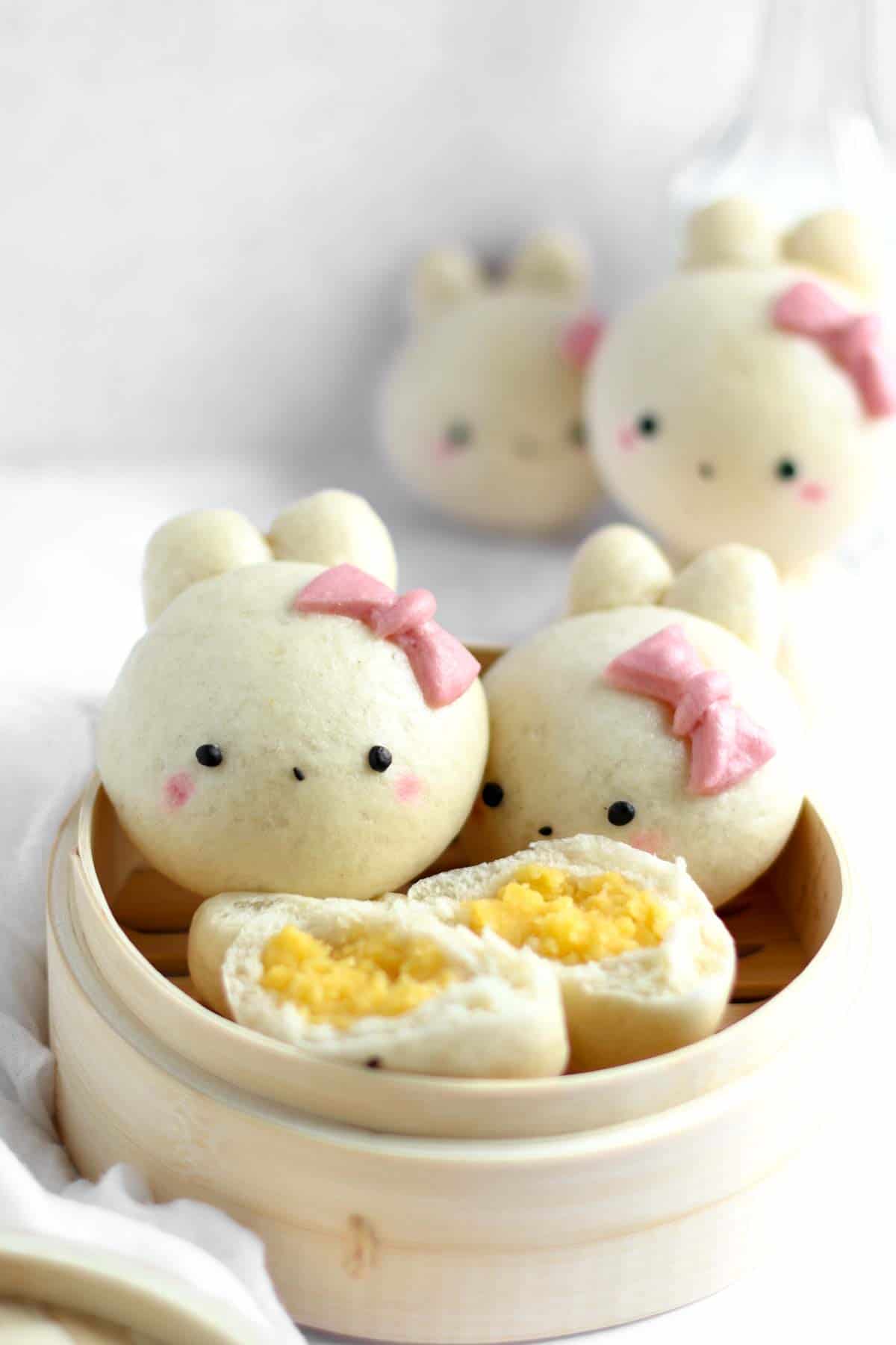 Bunny Custard Steamed Buns (Super Cute!)